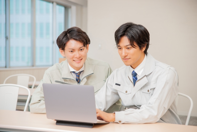 ★未経験から専門知識を★施工管理/土木　（求人ID: 00021244）